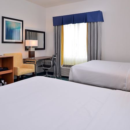 Holiday Inn Express And Suites West Ocean City By Ihg Eksteriør bilde